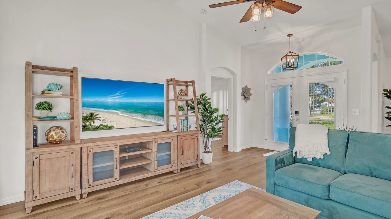 Photo of Livingroom in Sebastian Highlands
