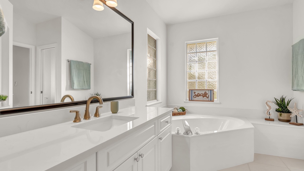 Photo of Bathroom in Sebastian Highlands