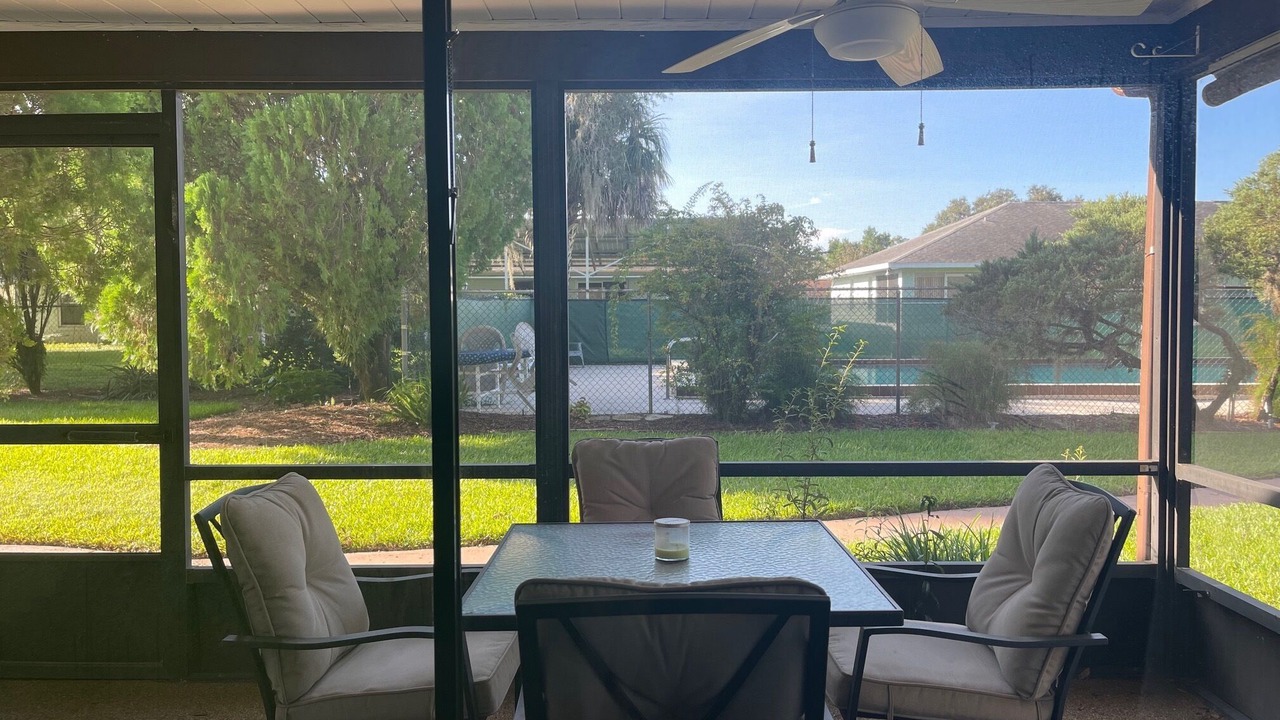 Photo of Outdoor in Sun 'N Lake
