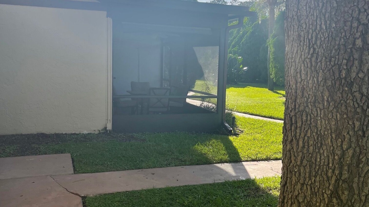 Photo of Patio Balcony in Sun 'N Lake