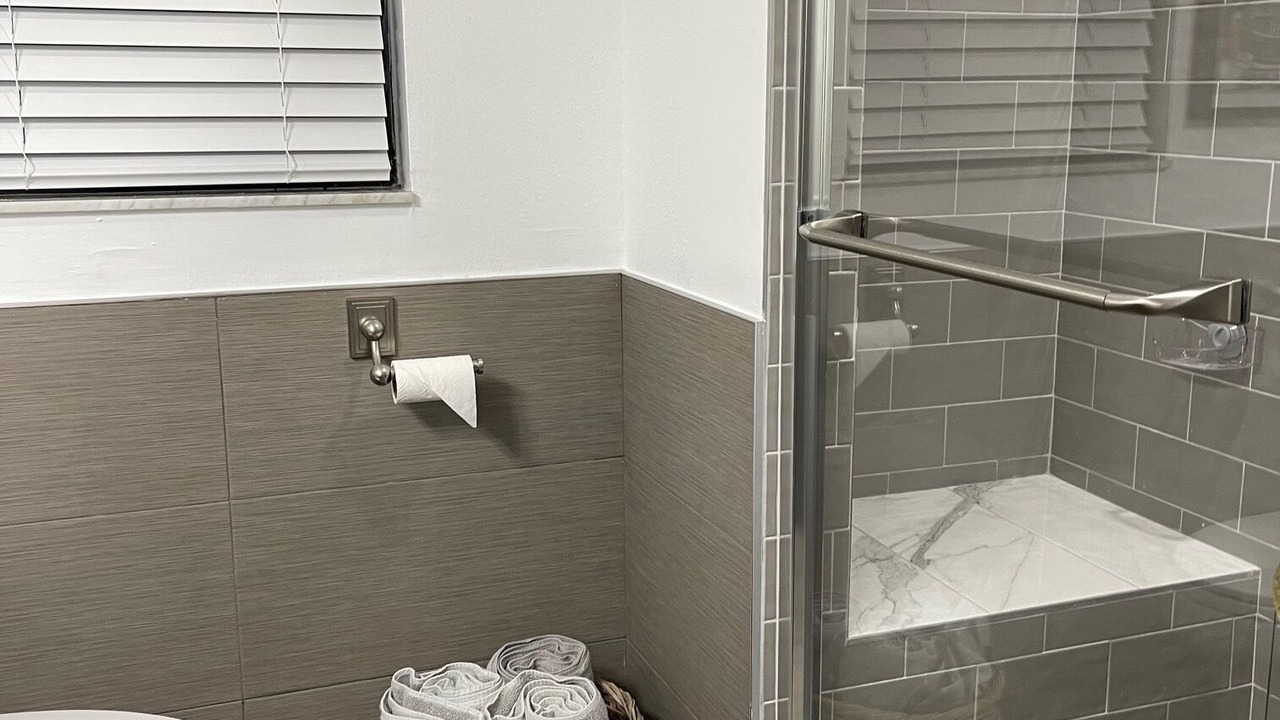 Photo of Bathroom in Sun 'N Lake