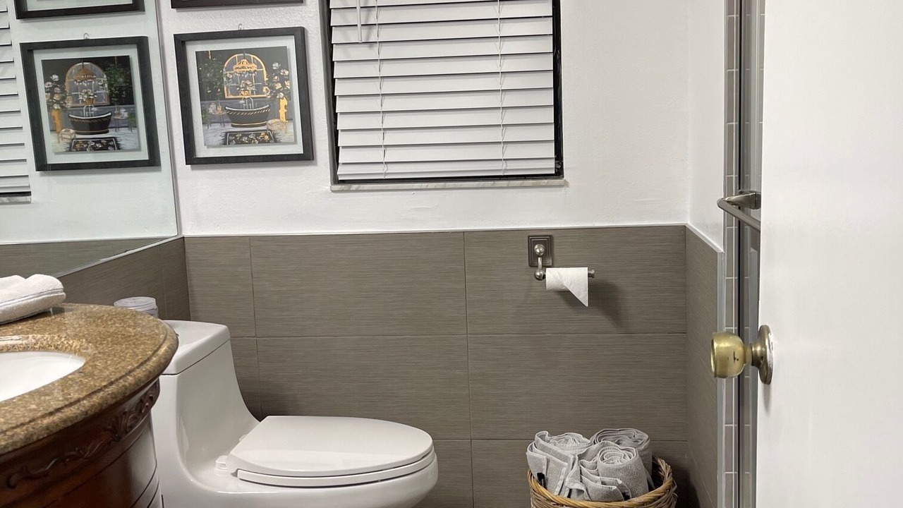 Photo of Bathroom in Sun 'N Lake