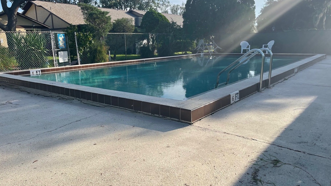 Photo of Outdoor in Sun 'N Lake