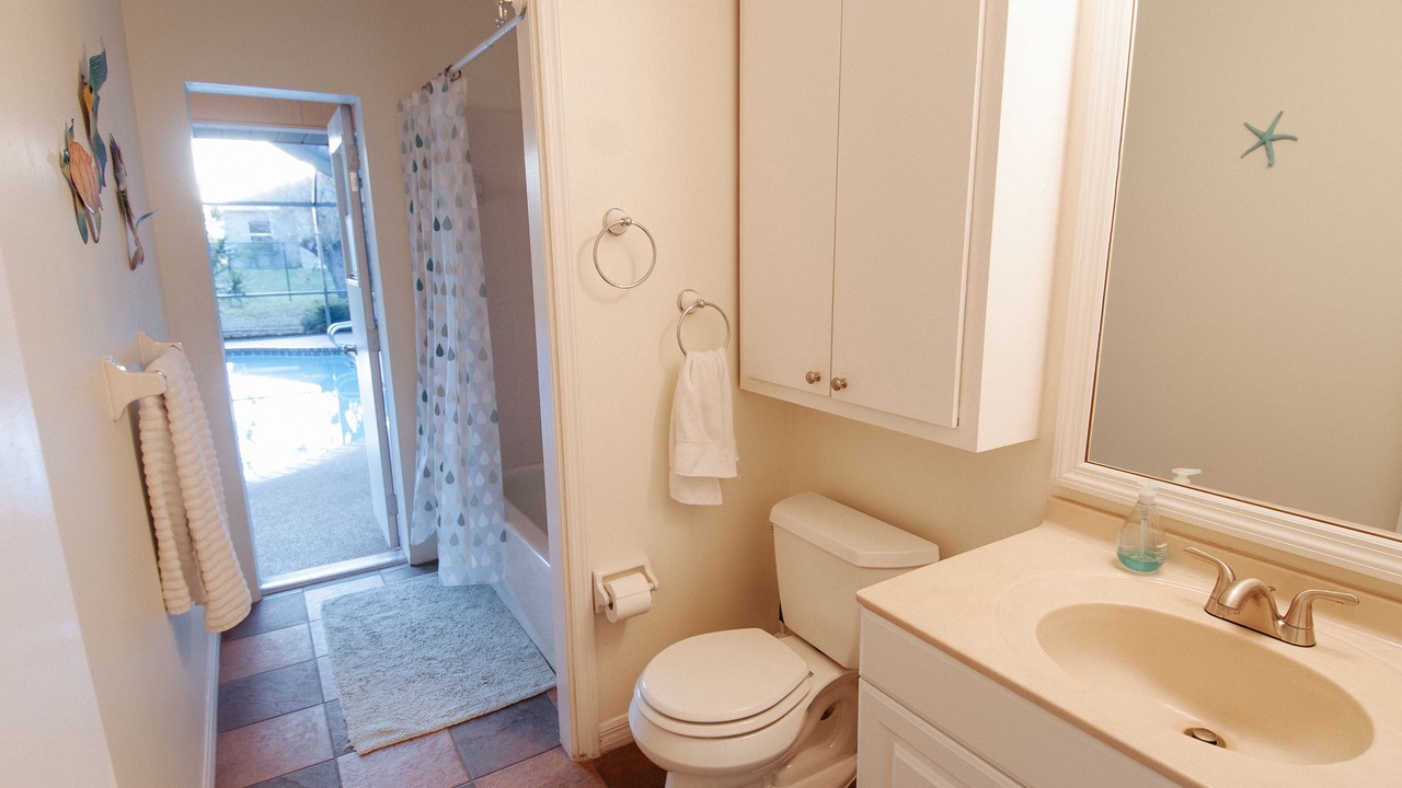Photo of Bathroom in Diplomat