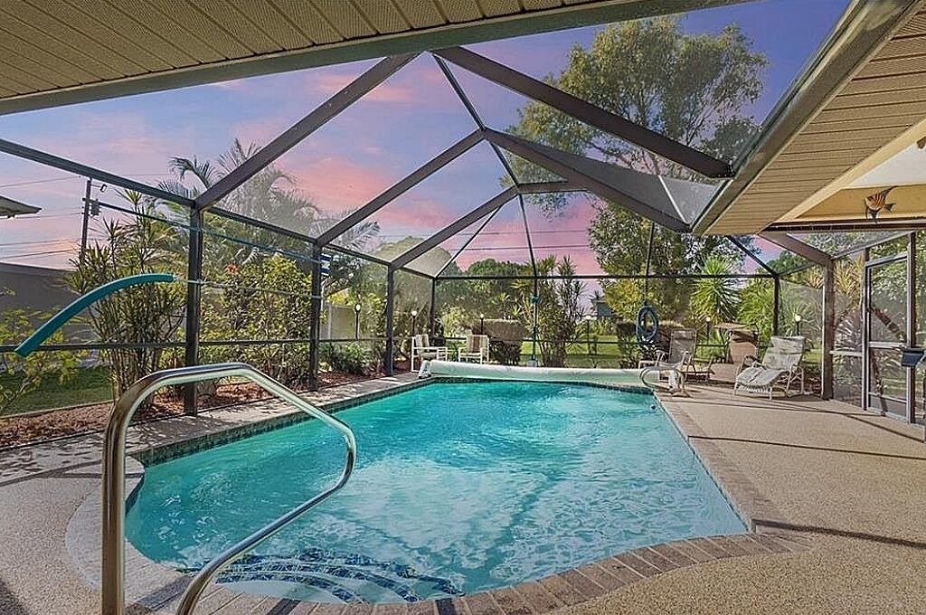 Photo of Outdoor in Diplomat