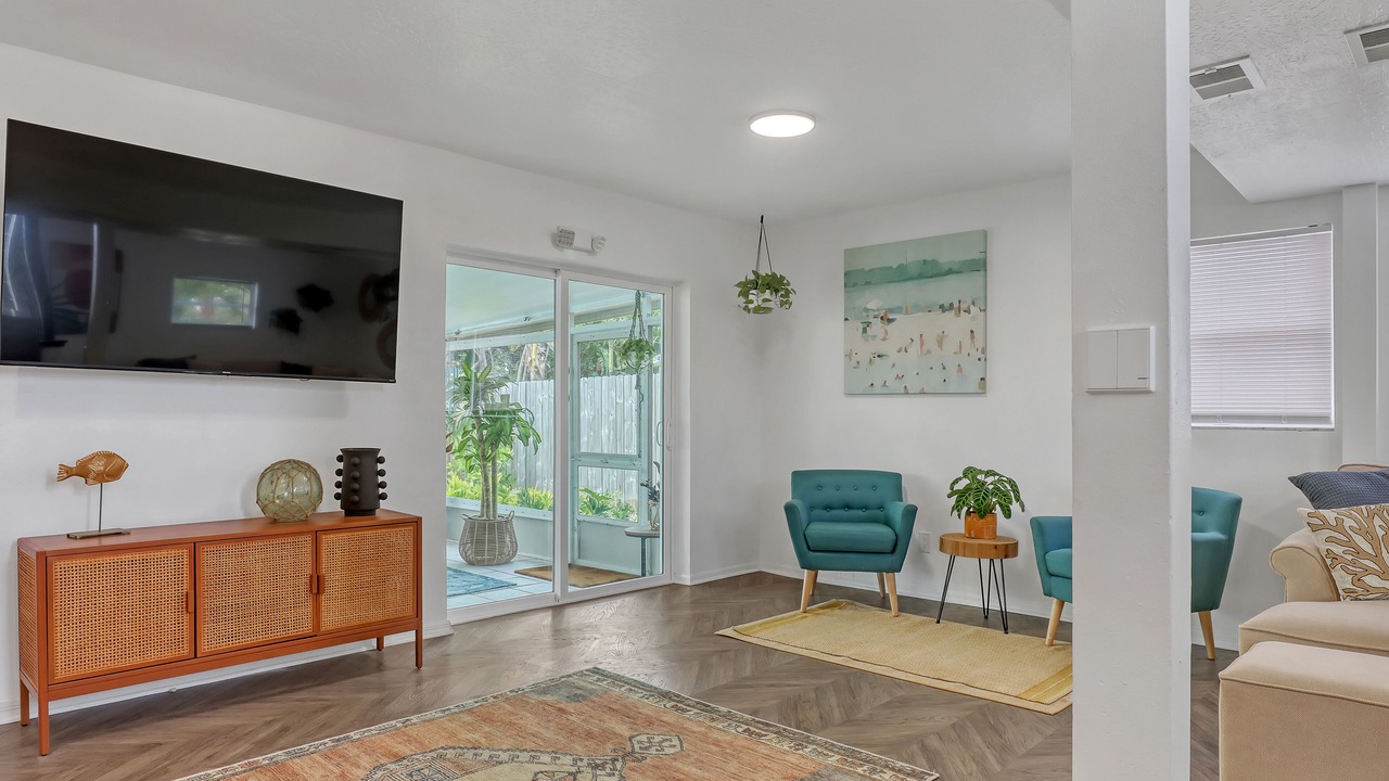 Photo of Livingroom in Indian Harbour Beach