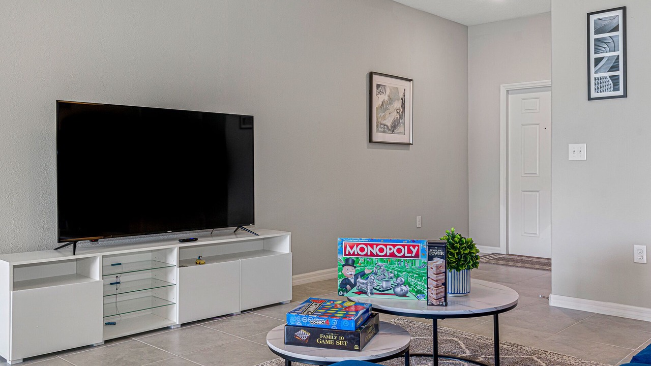 Photo of Livingroom in Greater Palm River Point CDC