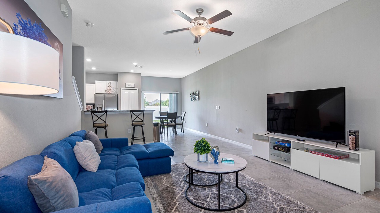 Photo of Livingroom in Greater Palm River Point CDC