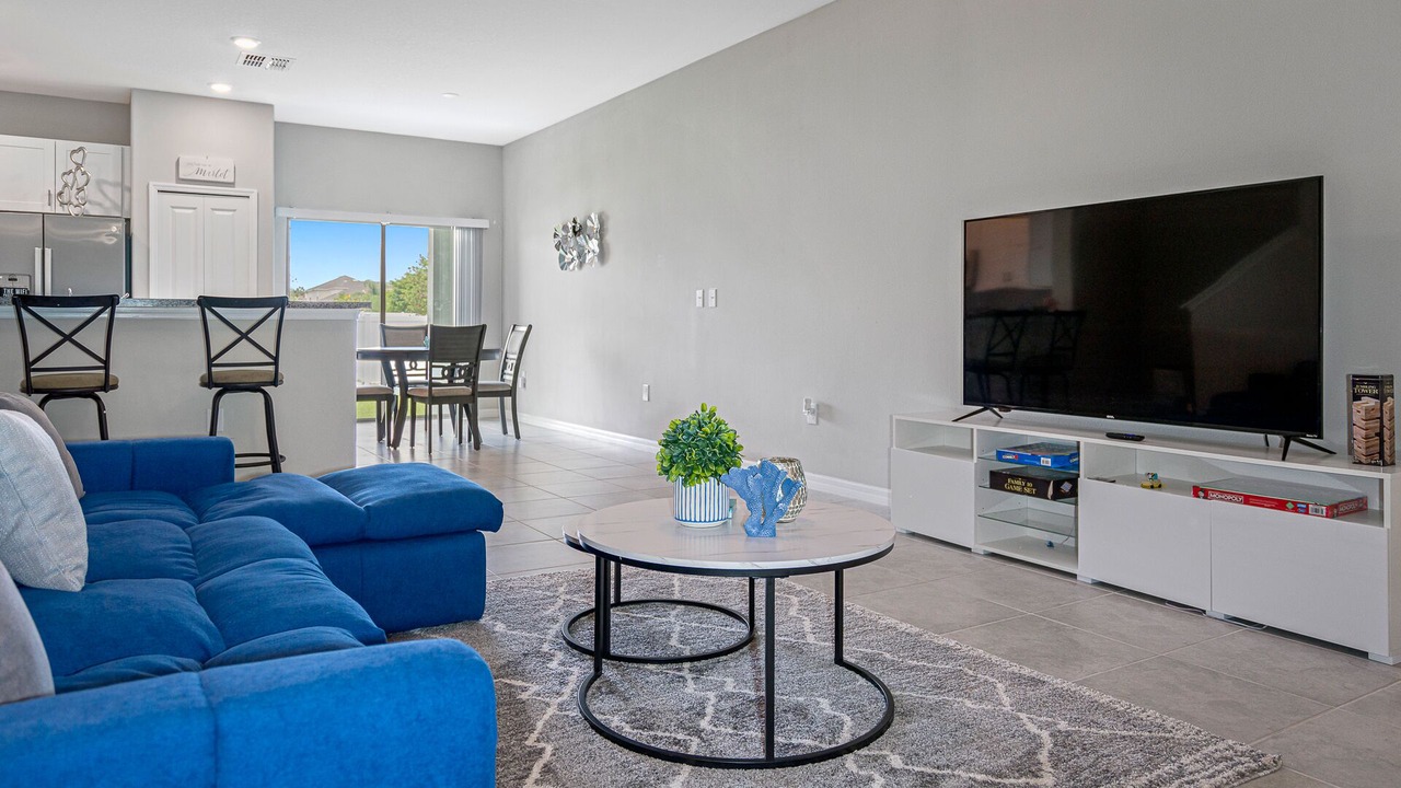 Photo of Livingroom in Greater Palm River Point CDC