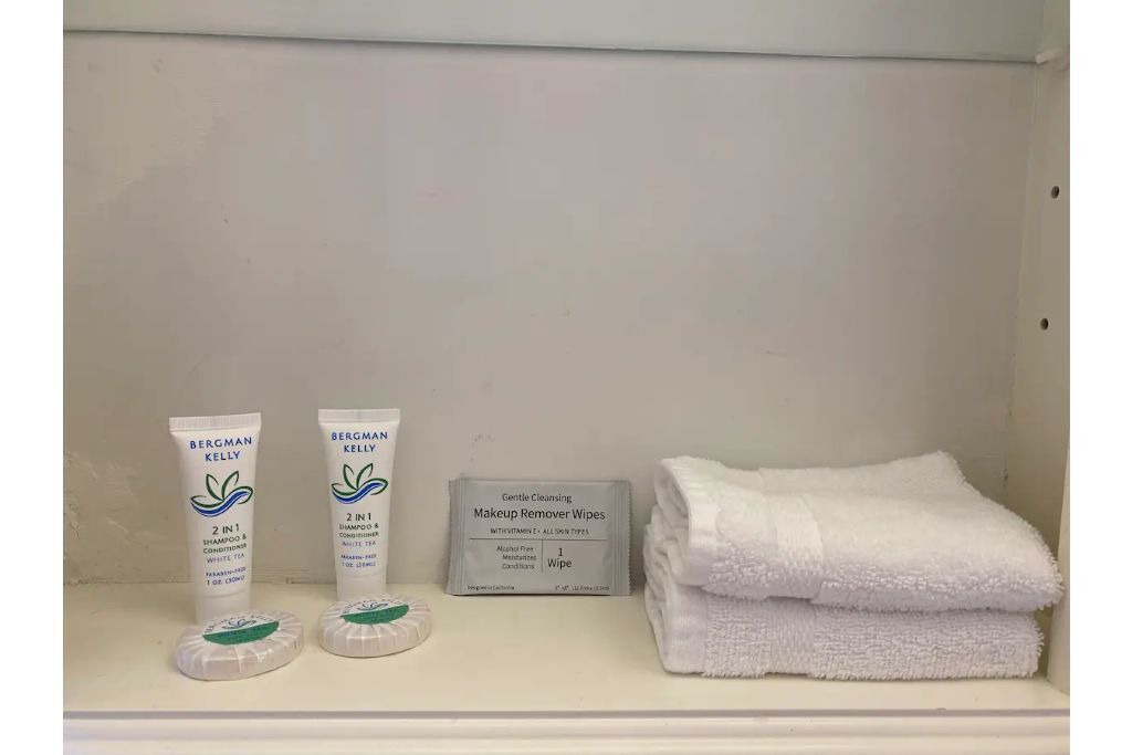 Photo of Bathroom in River Run