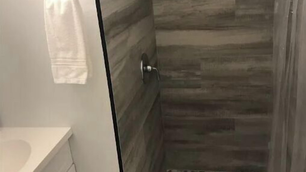 Photo of Bathroom in River Run