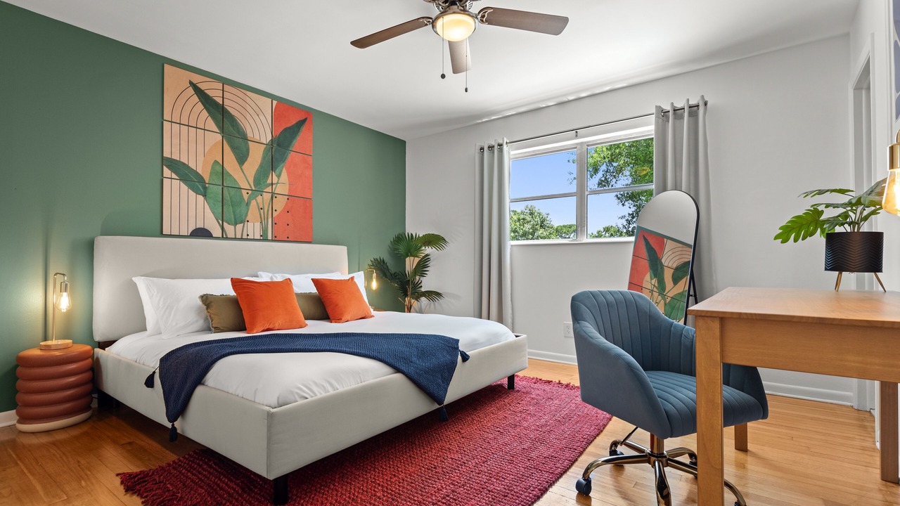 Photo of Bedroom in Bay Crest Park