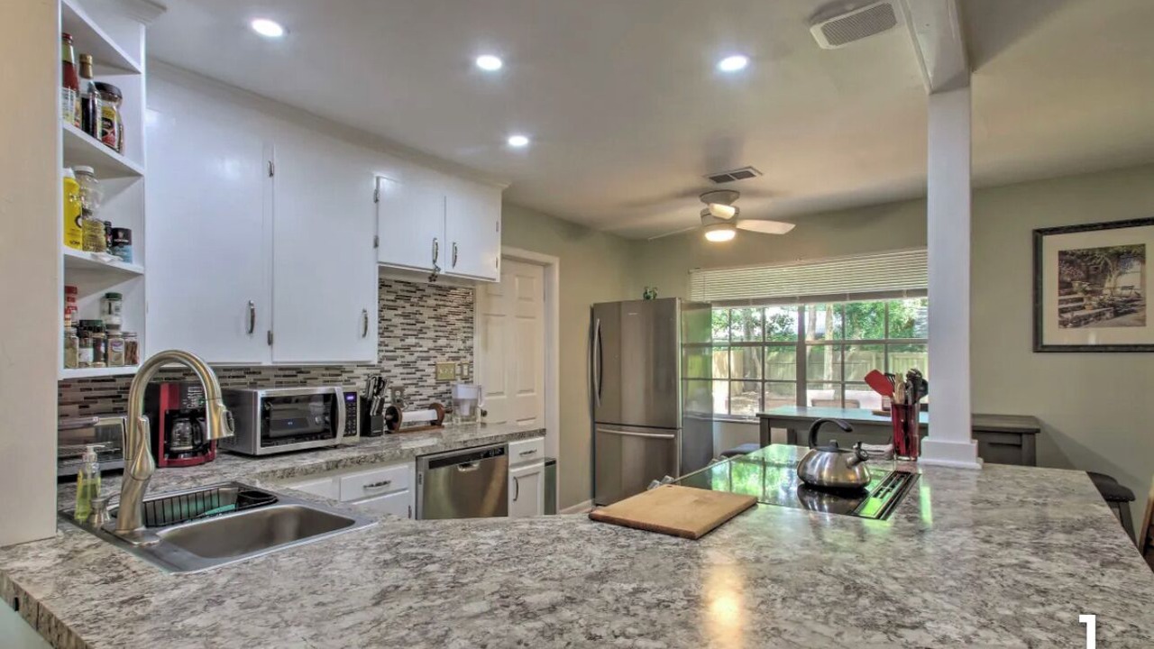 Photo of Kitchen in East Hill