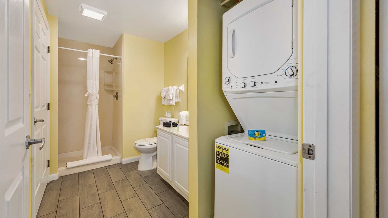 Photo of Bathroom in Brush - Stewarts