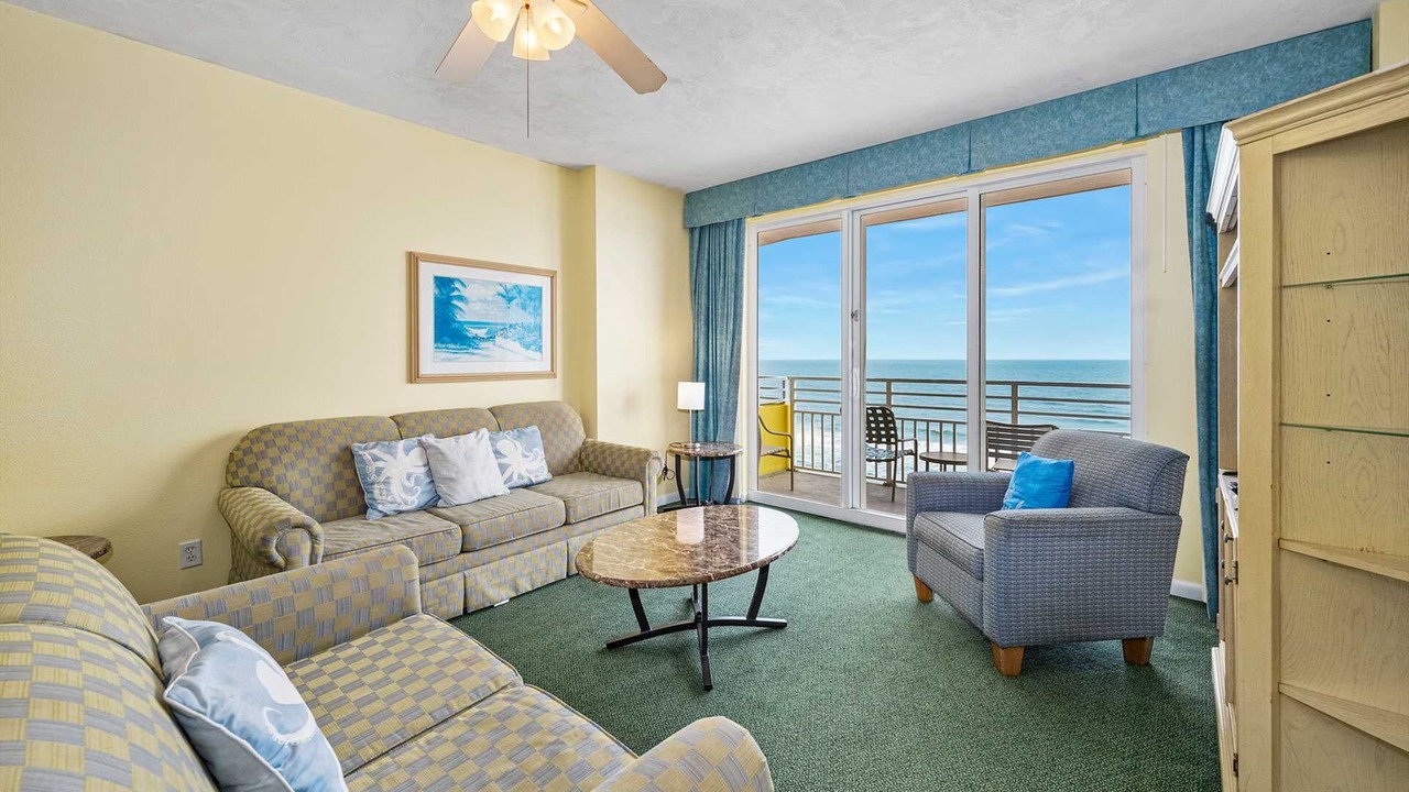 Photo of Livingroom in Brush - Stewarts