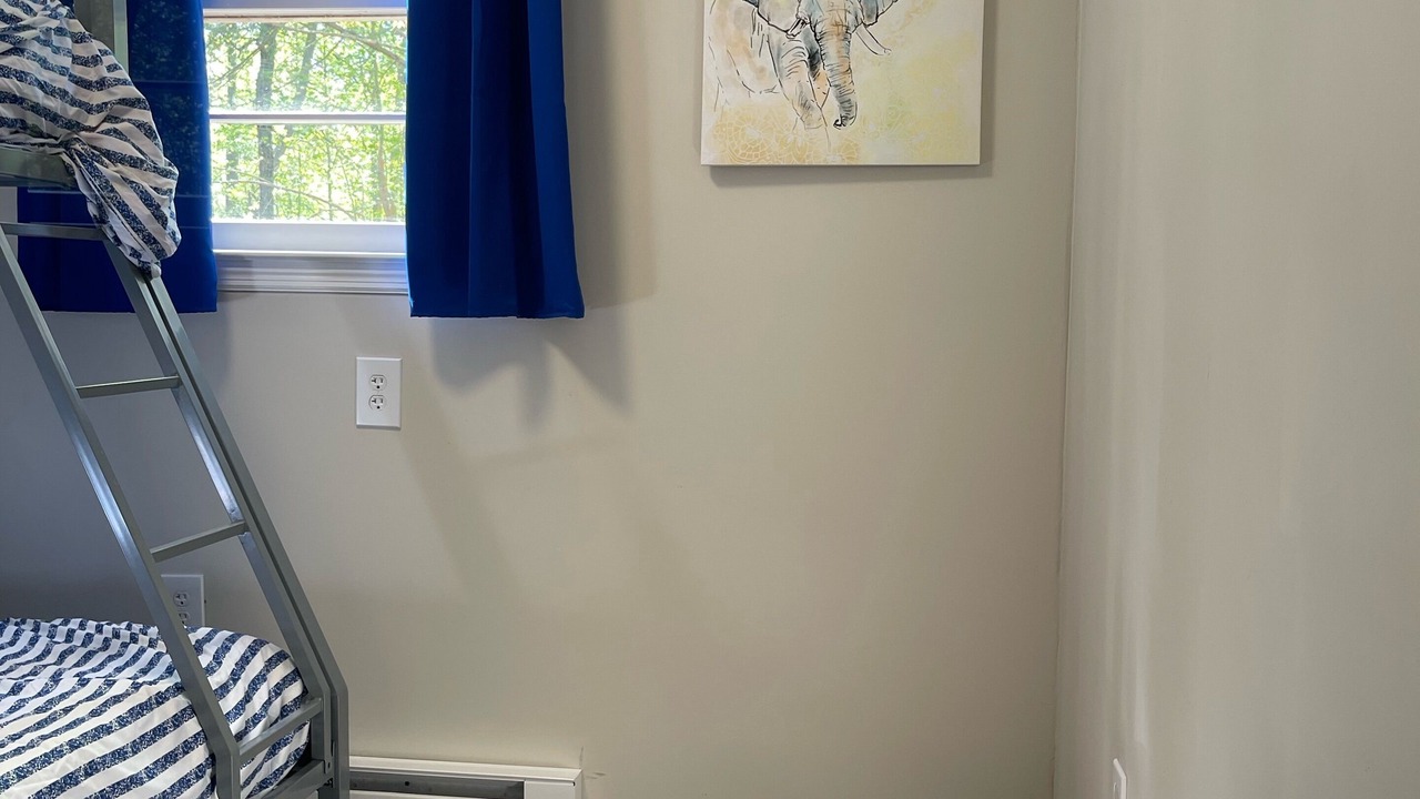 Photo of Bedroom in Seneca