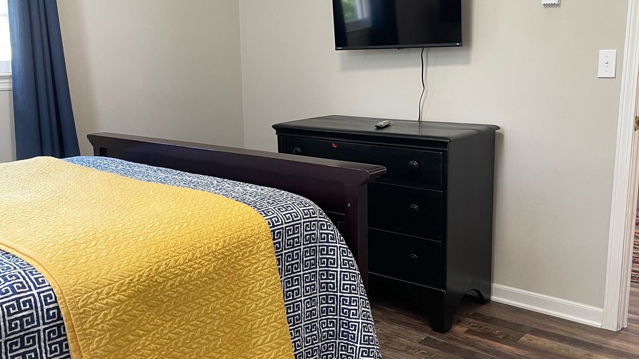 Photo of Bedroom in Seneca