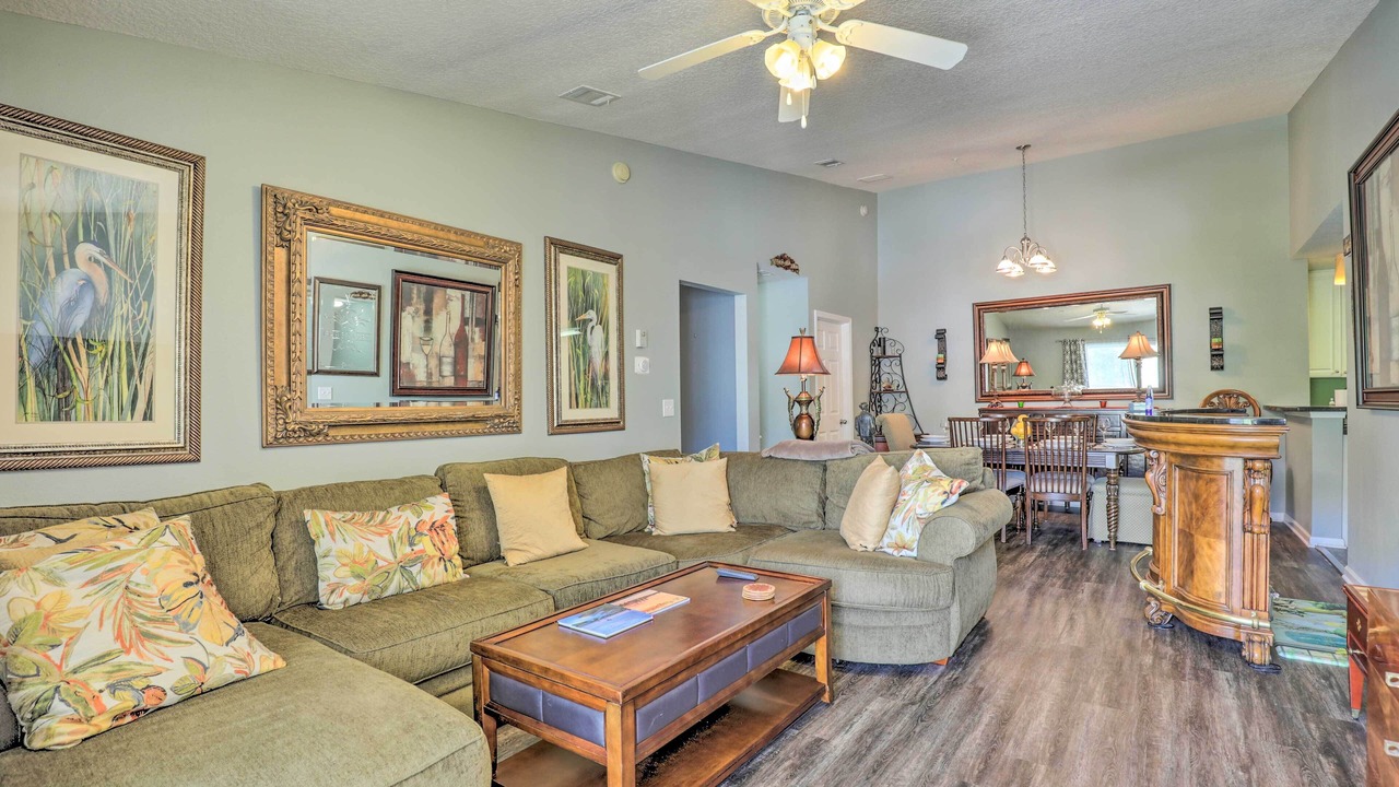 Photo of Livingroom in St. Johns