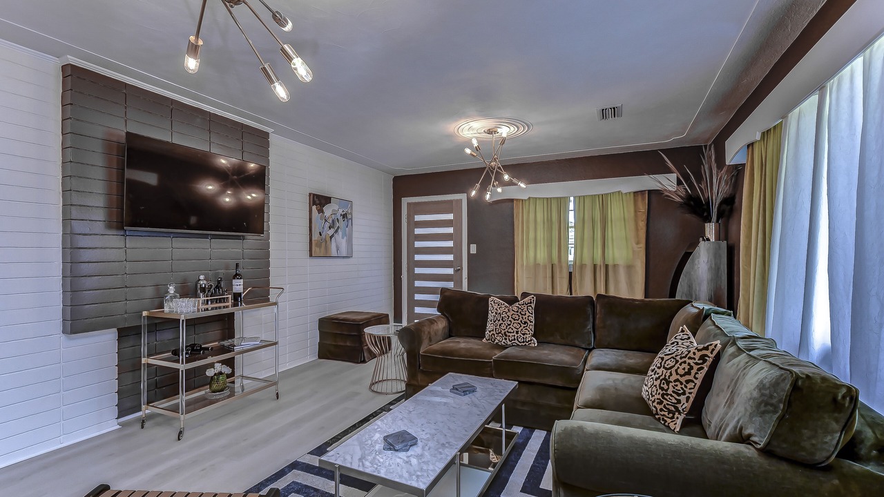 Photo of Livingroom in South Seminole Heights