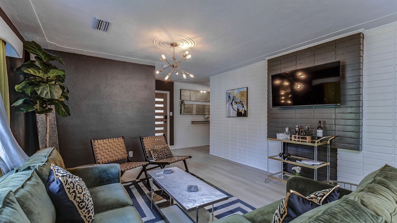 Photo of Livingroom in South Seminole Heights