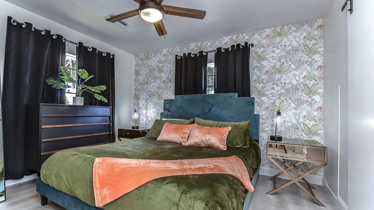 Photo of Bedroom in South Seminole Heights