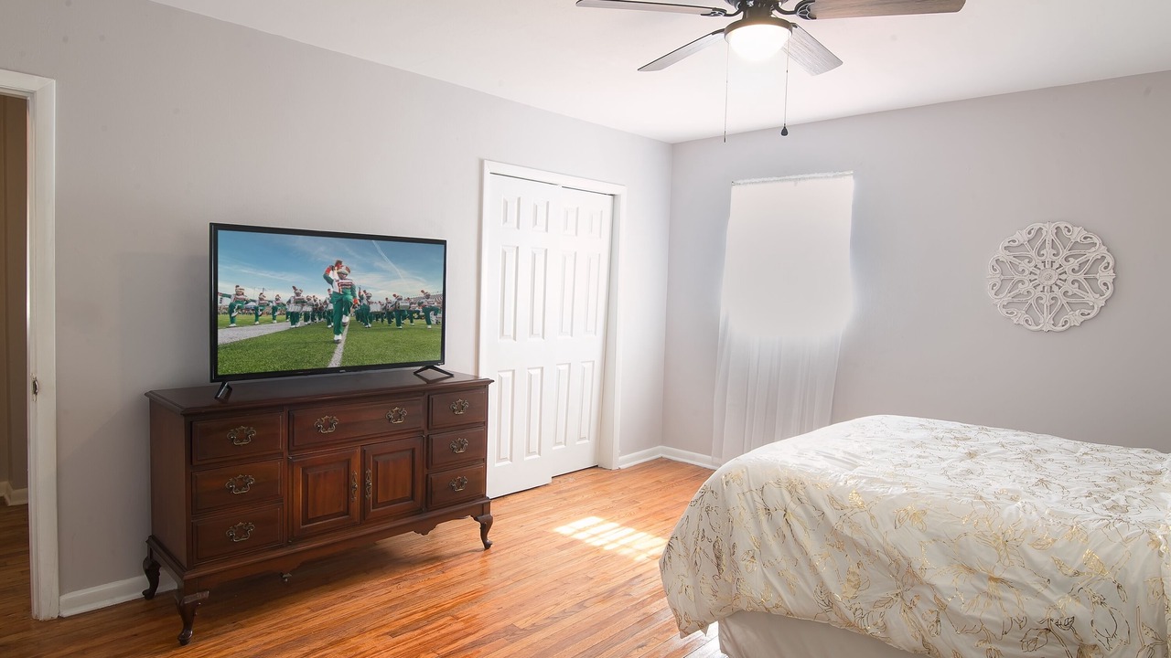 Photo of Bedroom in Tallahassee