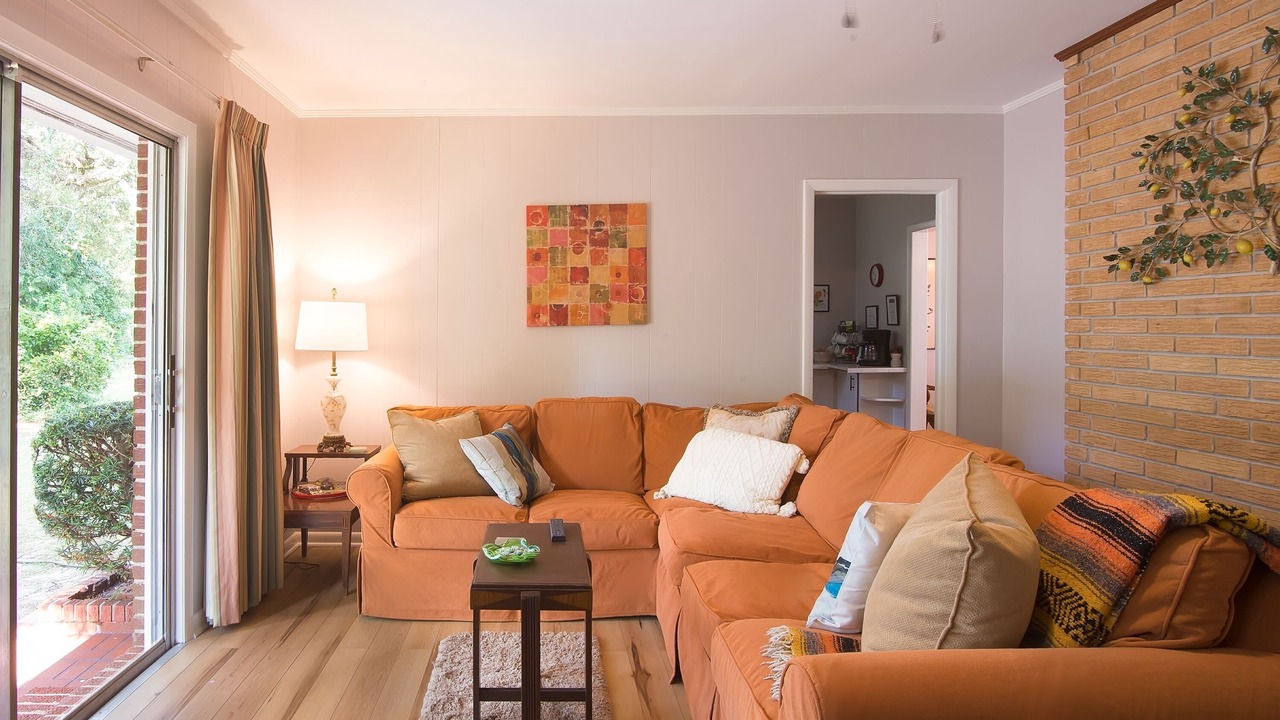 Photo of Livingroom in Tallahassee