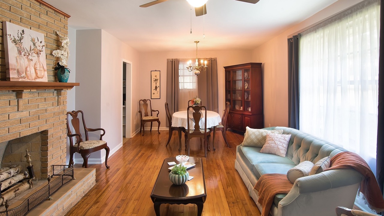 Photo of Livingroom in Tallahassee