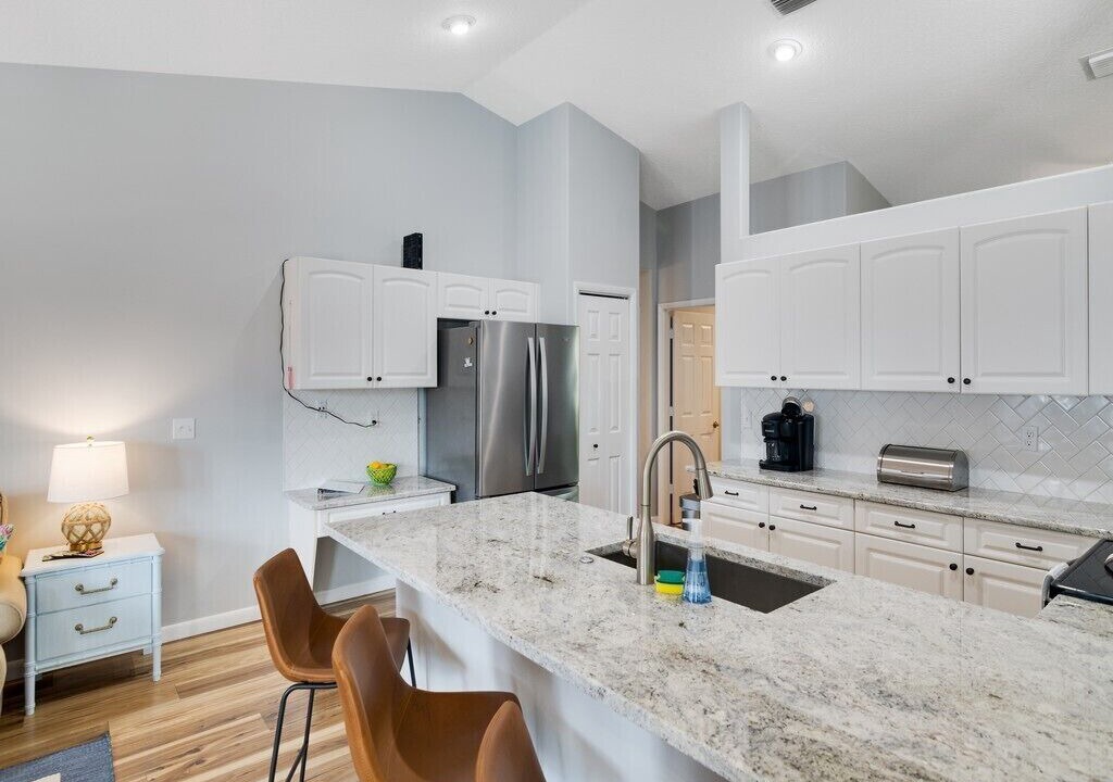 Photo of Kitchen in Sebastian Highlands