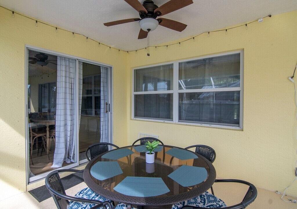 Photo of Outdoor in Sebastian Highlands