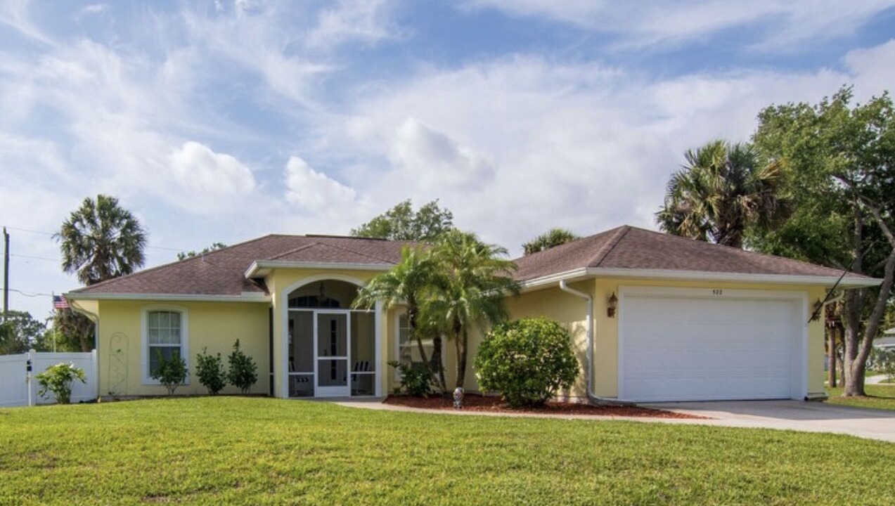 Photo of Outdoor in Sebastian Highlands