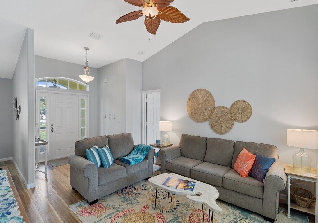 Photo of Livingroom in Sebastian Highlands
