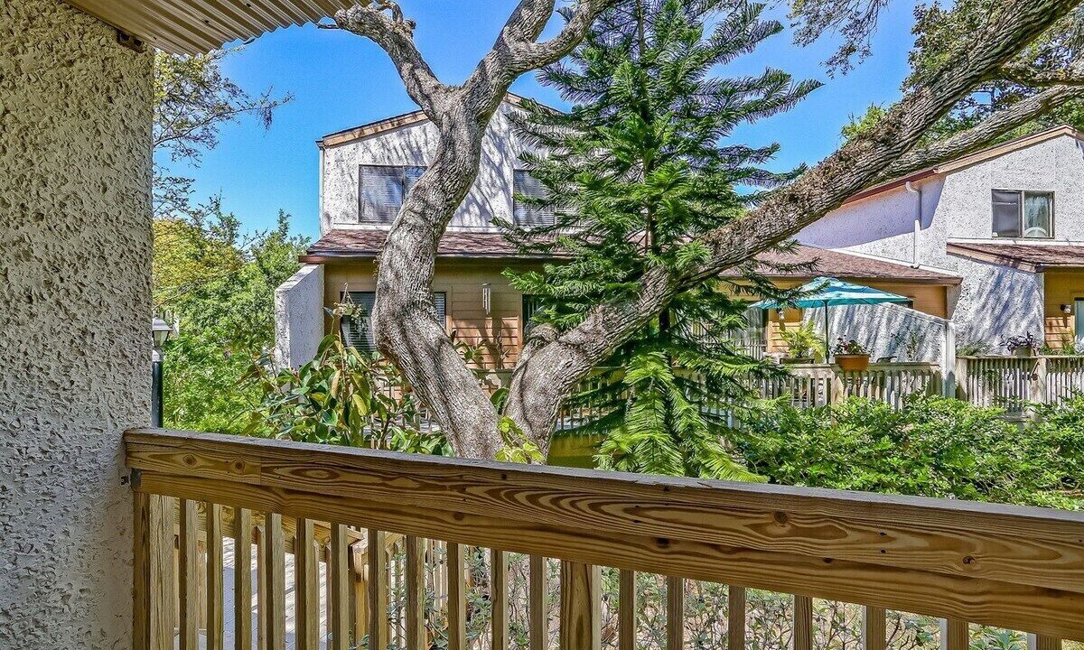Photo of Patio Balcony in Fernandina Beach