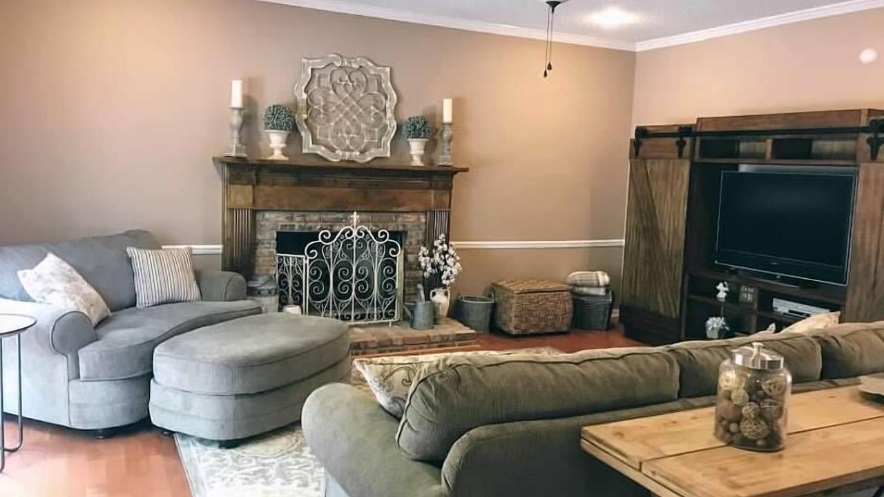 Photo of Livingroom in Taylorville