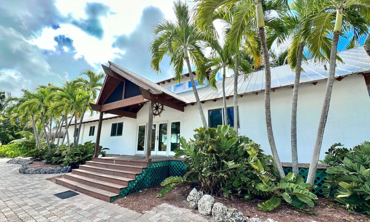 Photo of Others in Sugarloaf Key
