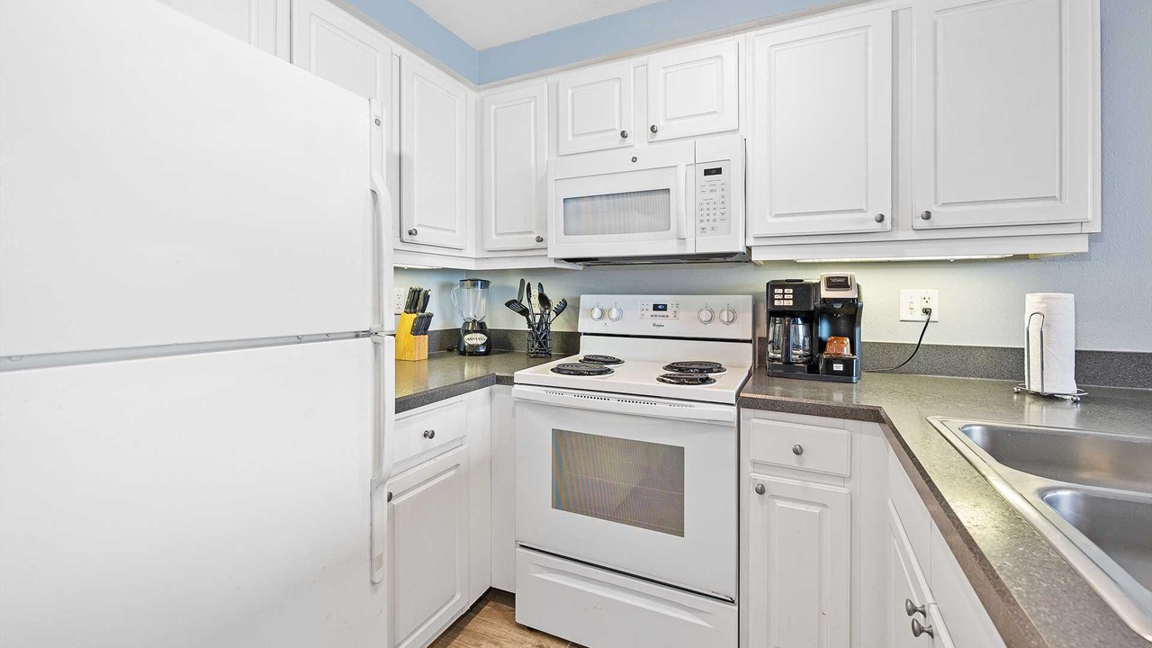 Photo of Kitchen in Brush - Stewarts