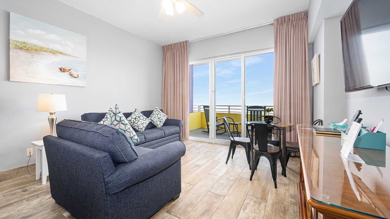 Photo of Livingroom in Brush - Stewarts