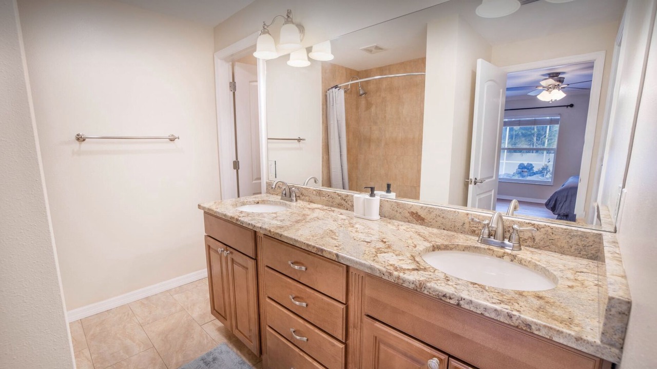 Photo of Bathroom in Beach Park