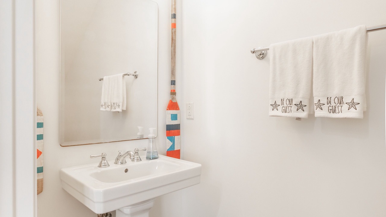 Photo of Bathroom in Islamorada