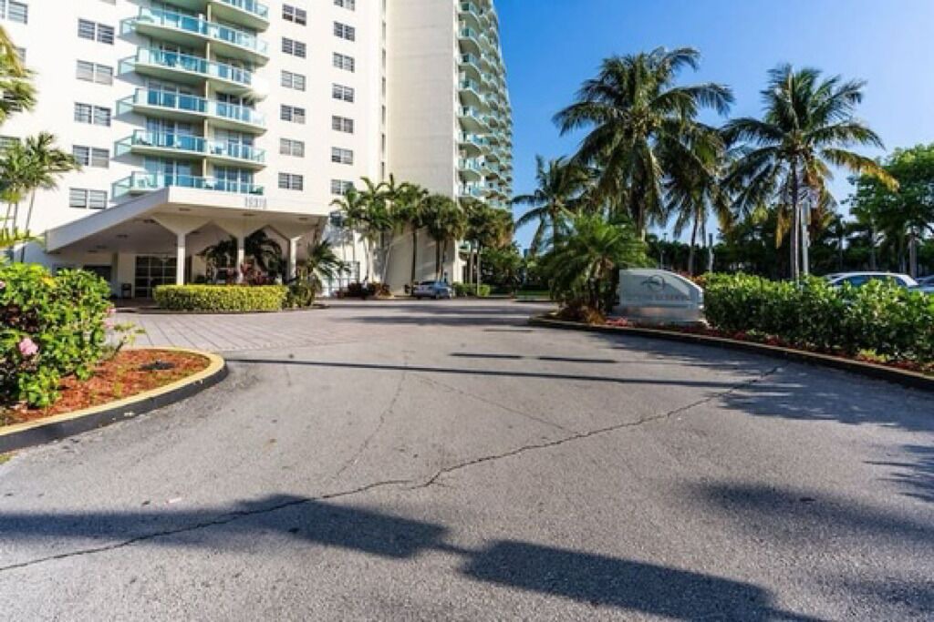 Photo of Outdoor in Sunny Isles Beach