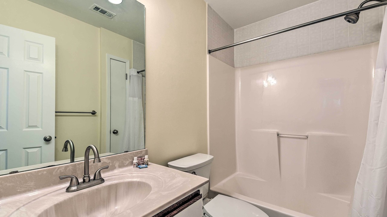 Photo of Bathroom in Niceville