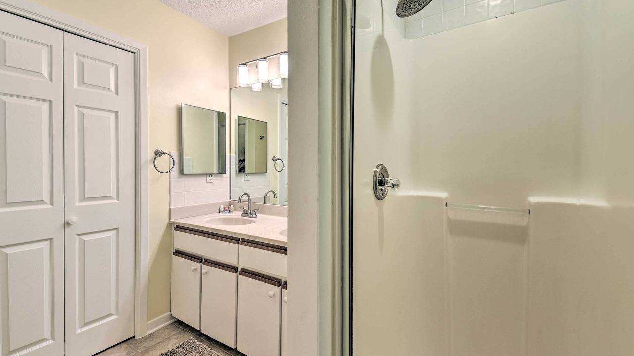 Photo of Bathroom in Niceville