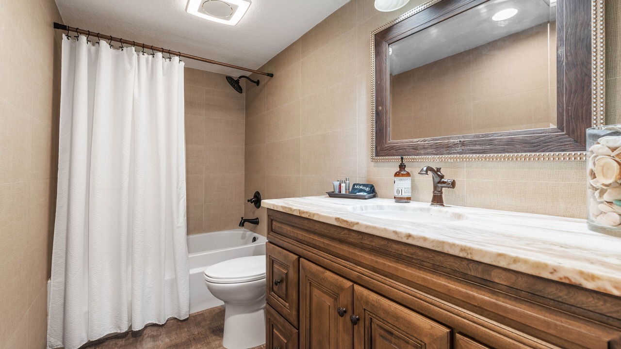 Photo of Bathroom in Sawgrass