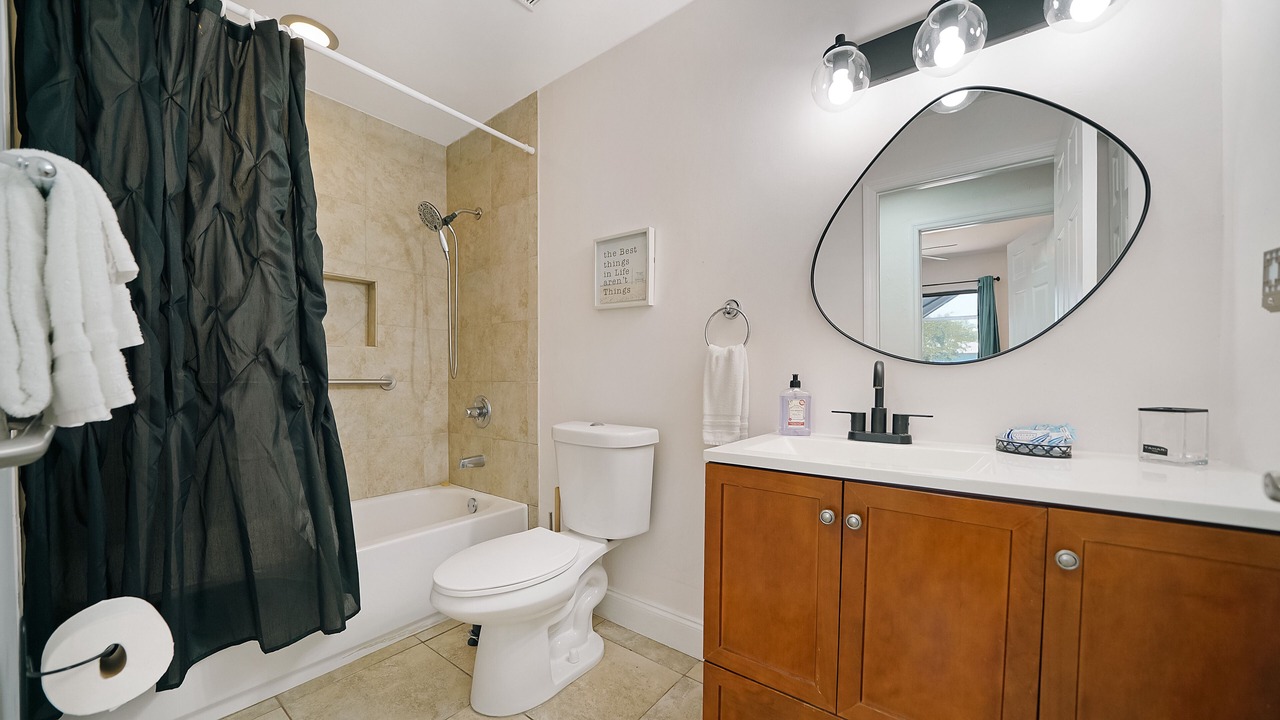 Photo of Bathroom in Palm Harbor