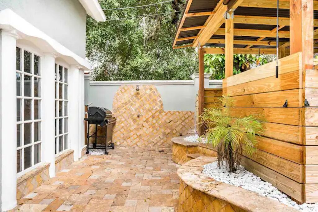 Photo of Patio Balcony in Fairview Shores