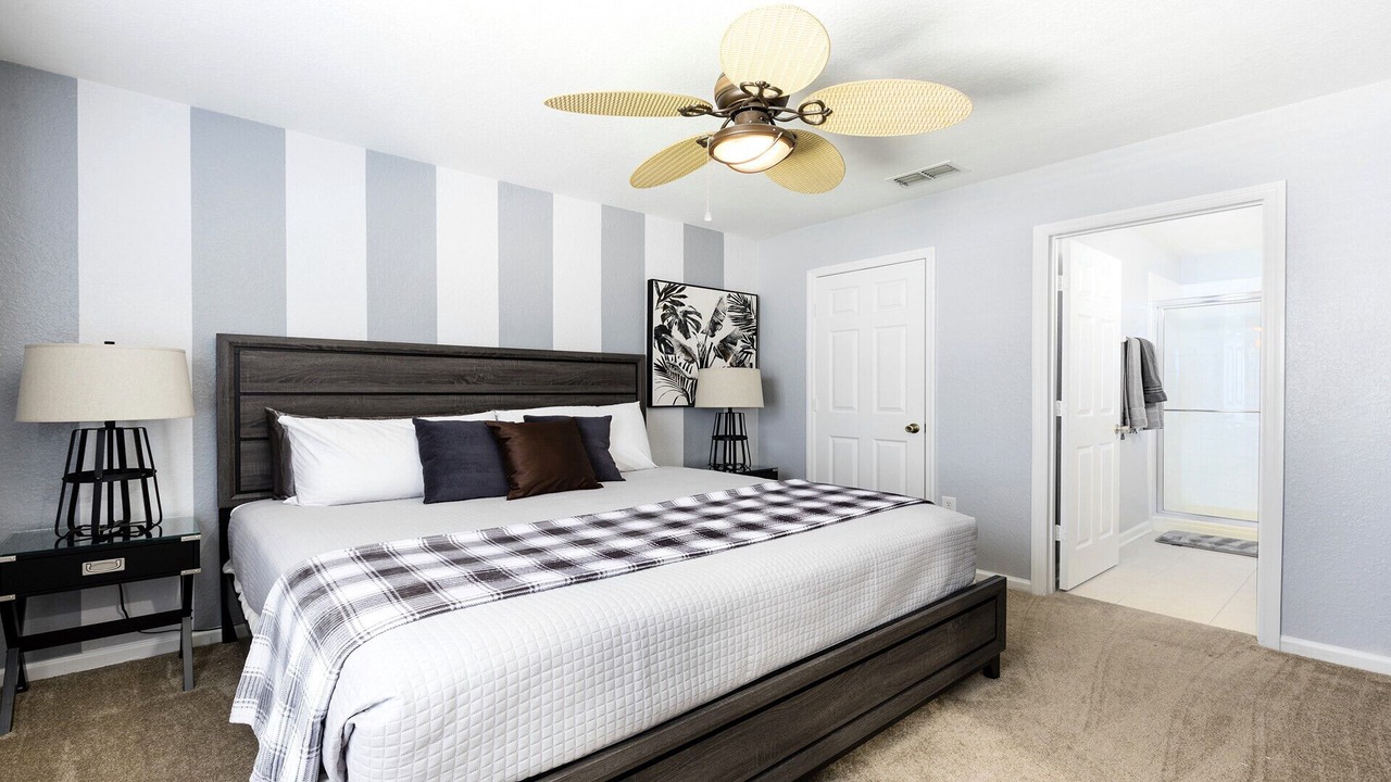 Photo of Bedroom in Windsor Hills