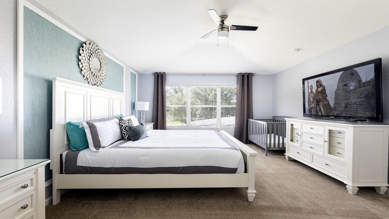 Photo of Bedroom in Windsor Hills