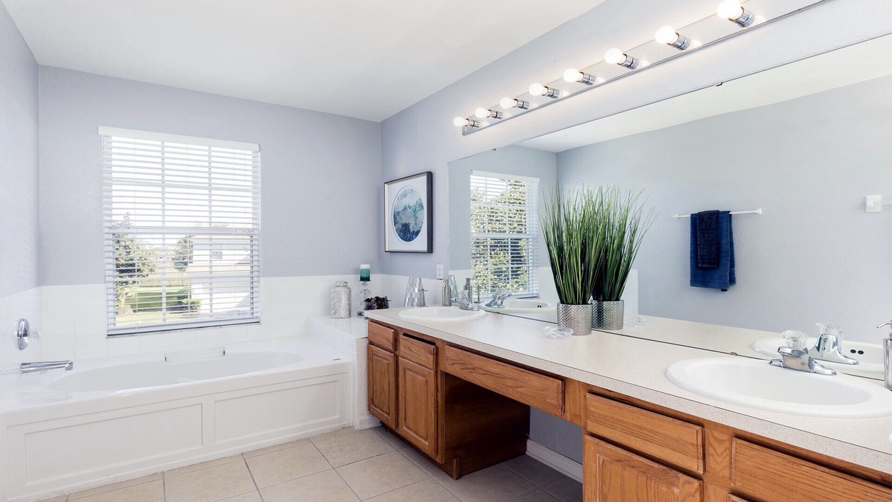 Photo of Bathroom in Windsor Hills