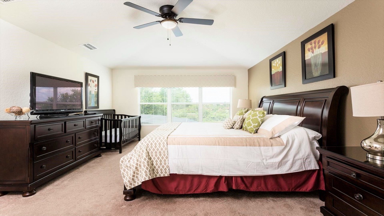 Photo of Bedroom in Windsor Hills