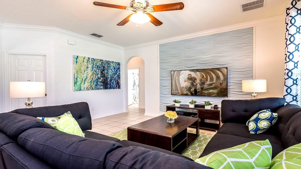 Photo of Livingroom in Windsor Hills